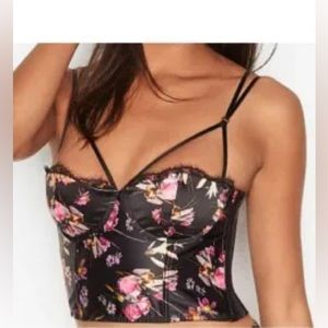 Victorias Secret Very Sexy Lightly Lined Strappy Corset